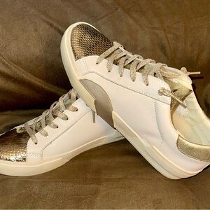 Dolce Vita Zina Sneakers